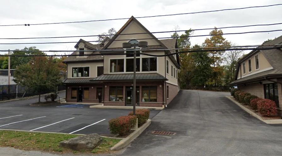 Hudson Valley - near US Route 9; Office, Retail, Service